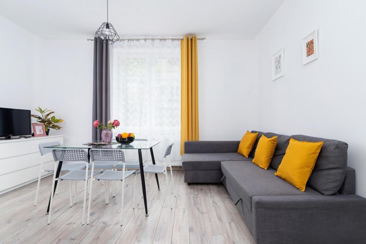 Apartment Bosacka Cracow By Noclegi Renters Kraków Exteriör bild